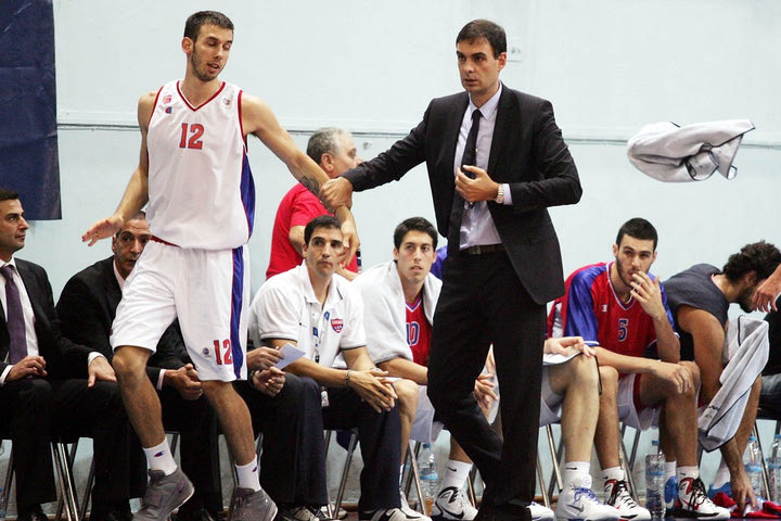 Μπαρτζώκας: “Διαφορετική φιλοσοφία”