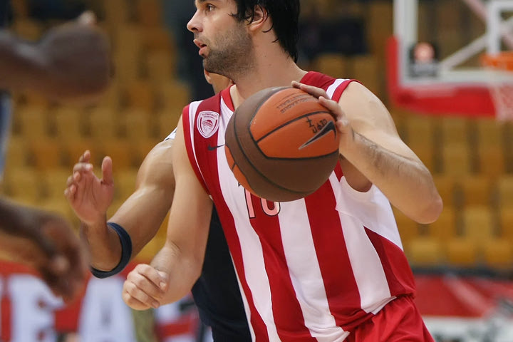 Τεόντοσιτς: “Δεν βοηθά το άδειο ΣΕΦ”