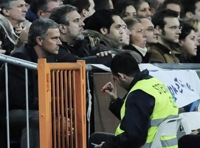 Τιμωρία σε Μουρίνιο