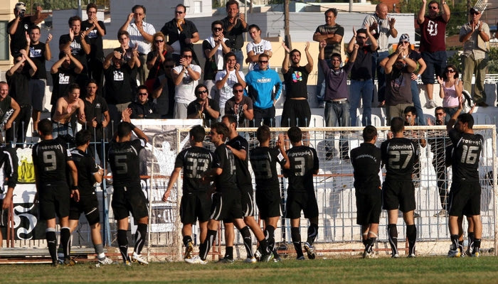 “Απαράδεκτη διαιτησία”
