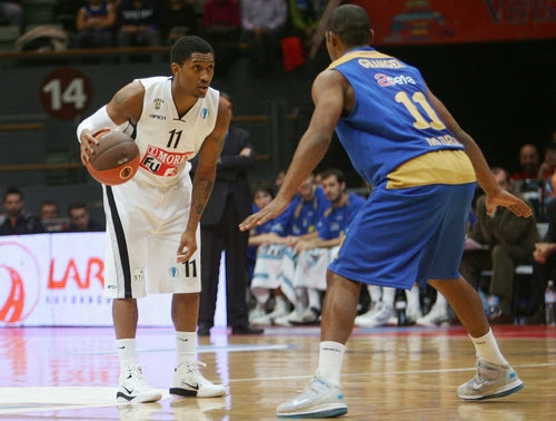 Εστουντιάντες-ΠΑΟΚ: 88-77
