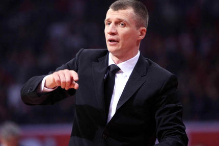 Πατσέσας: “Παράδειγμα ο Ζοτς”