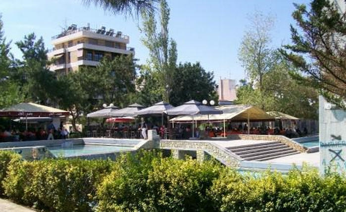 Η Πλατεία είπε “no pasaran”