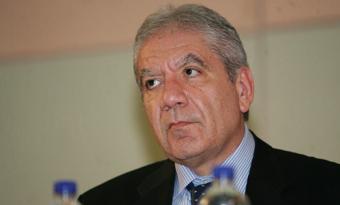 Ρισβάς: “Δεν φταίει ο κόσμος”