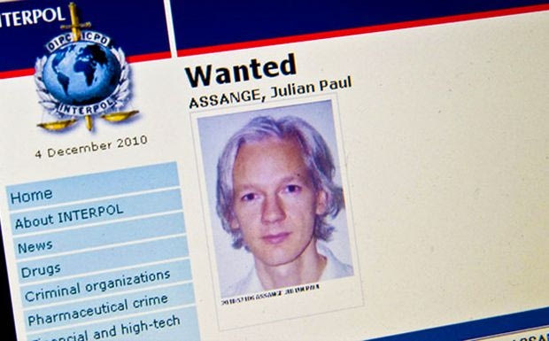 Συνελήφθη ο ιδρυτής του WikiLeaks