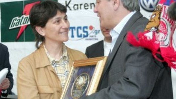 Η Άννυ Κωνσταντινίδου στο πλευρό του Βαγγέλη Λιόλιου