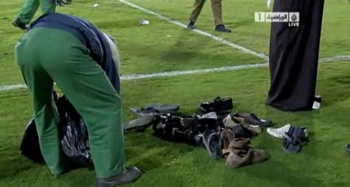 Τους πήραν με τα… παπούτσια!