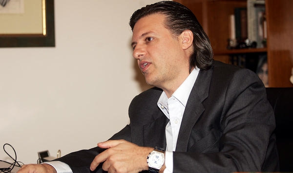 Νίκας: “Κάτι σαν… λύση”