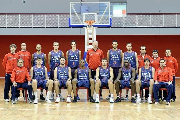 Η ανάλυση της Κάχα Λαμποράλ