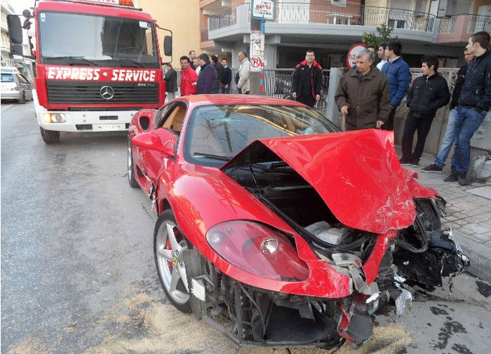 Σμπαράλια η Ferrari του Μετίν!