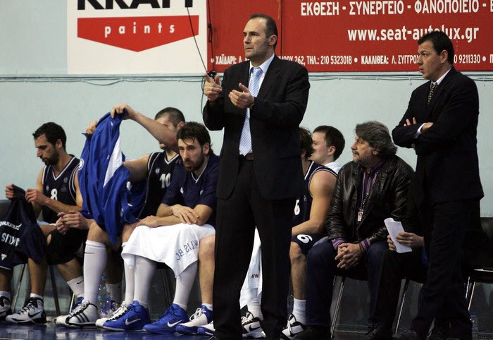 Την ψάχνει για Πάρκερ