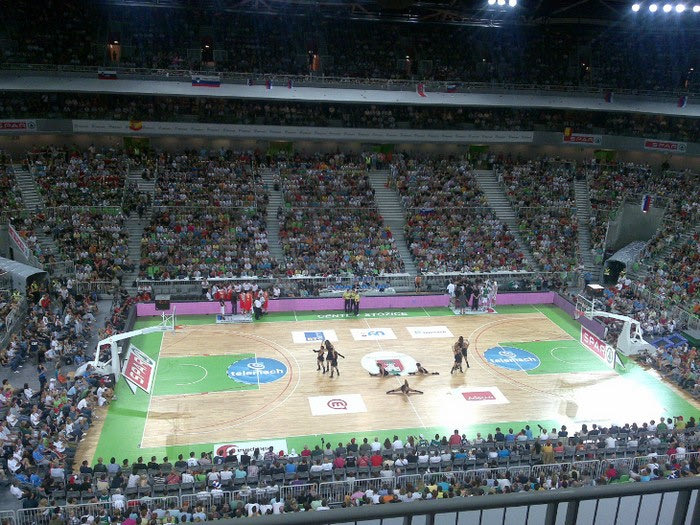 Παροξυσμός για ένα εισιτήριο!