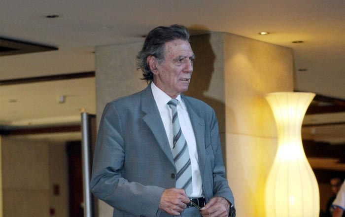 Καπετάνιος: “Μη μιλάνε οι σπίκερ για διαιτησία”