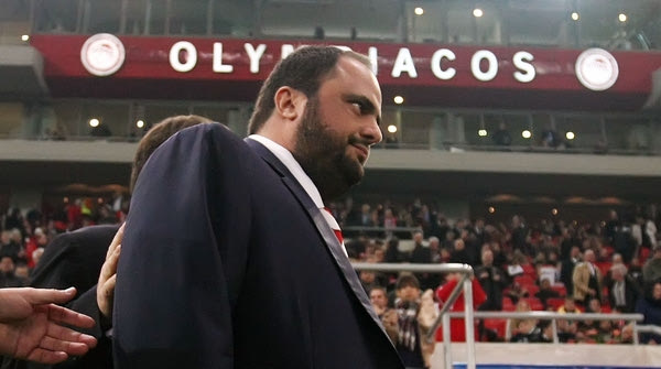 Το συμβόλαιο του Μιραλάς