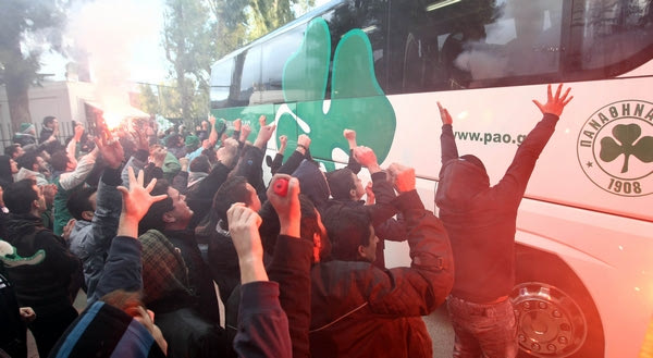 Αποθέωση στην Παιανία