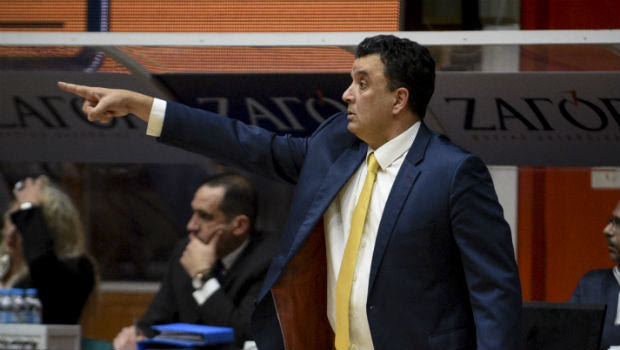 Έδωσαν τα χέρια Λάρισα και Αγγέλου