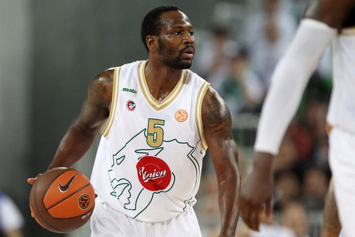 Τέλος από την Ολίμπια ο Πέρι