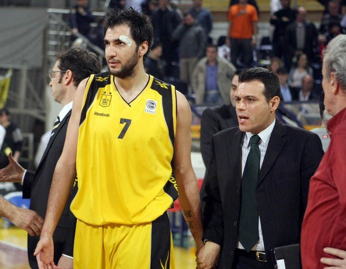 Ταπούτος: “Πάθος και άμυνα”