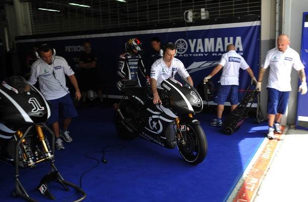 Στη Moto3 και η Yamaha