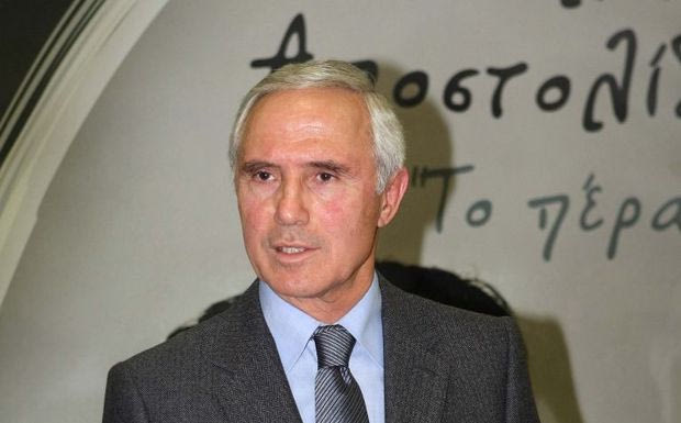 Αποστολίδης: “Πονοκέφαλος ο Ντιοπ”