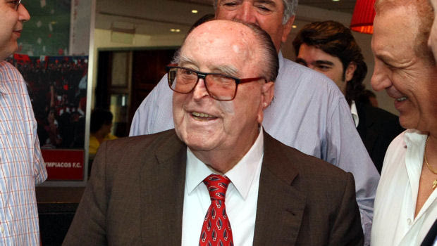 Νταϊφάς: “Είστε νάνοι μπροστά στον Ολυμπιακό”