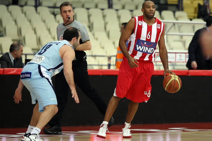 Γκόρντον: “Πρώτα η Καβάλα”