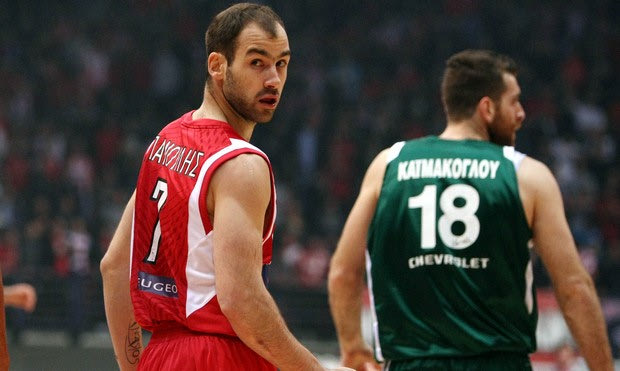 Και με μισό πόδι…