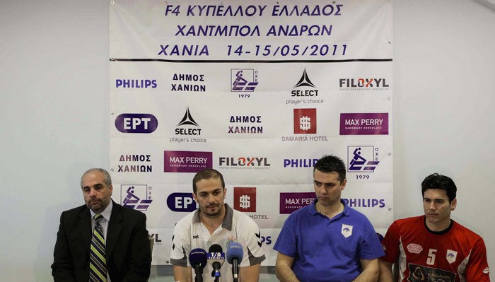 Γραμματικός: “Είμαστε το αουτσάιντερ”