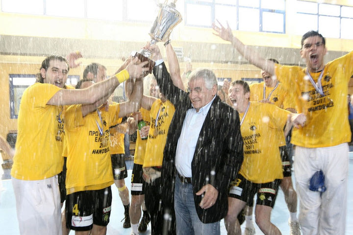 Στο ΟΑΚΑ για την αποθέωση