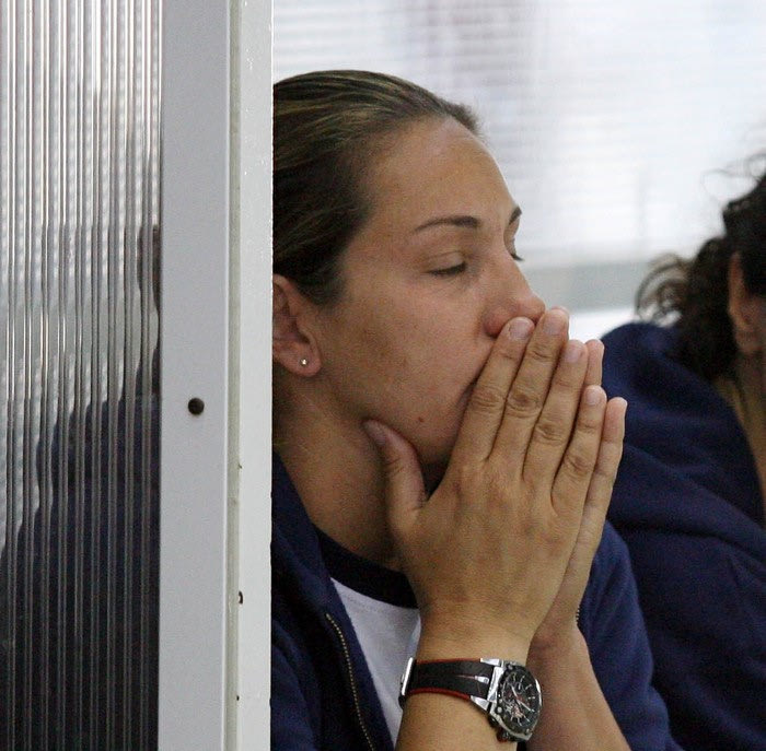 Οι παίκτριες κάνουν την Καμμένου να το ξανασκεφτεί