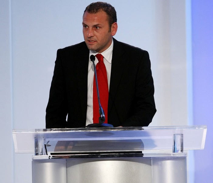 “Γιατί αγνοείτε τις προτάσεις του ΠΑΟΚ;”