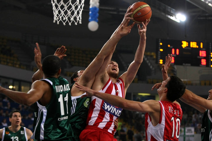 Μαυροκεφαλίδης: “Ψυχολογία, τρόπαιο… πρωτάθλημα”
