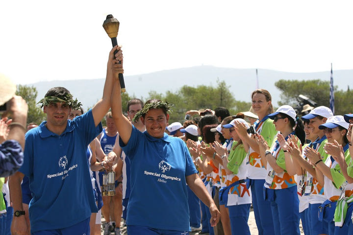 Άναψε η Φλόγα της Ελπίδας