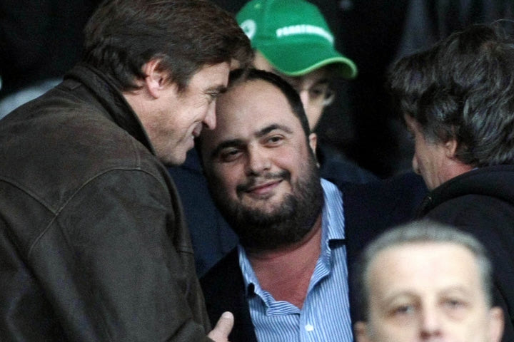 “Παραιτήσου και μην κρύβεσαι Μαρινάκη”