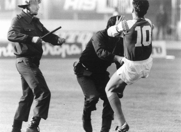 Οι 7 πιο βίαιοι ποδοσφαιρικοί αγώνες