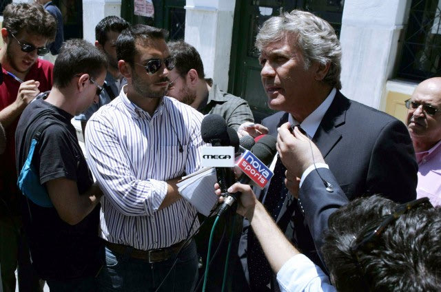 Στάθης: “Η απόφαση είναι στον αέρα”