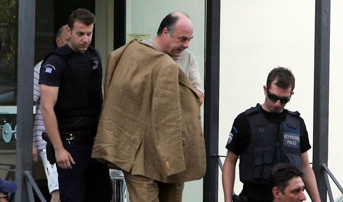 Παραμένουν στη φυλακή Μπέος-Τσακογιάννης