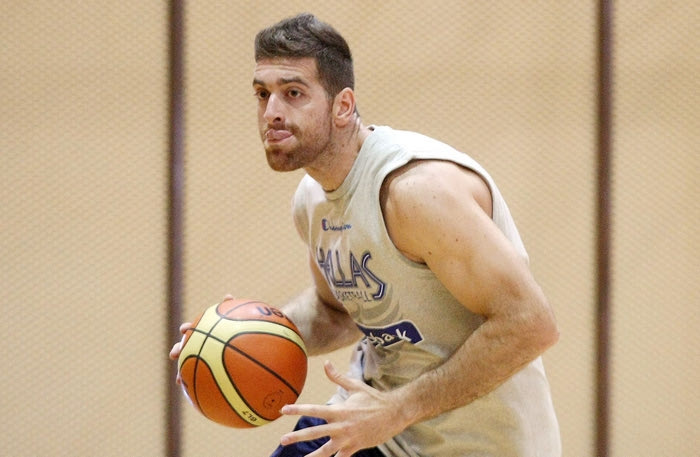 Καϊμακόγλου: “Συμβουλεύω και συμβουλεύομαι”
