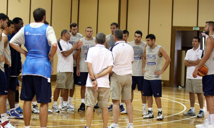 Στη διάθεση των ΜΜΕ οι διεθνείς