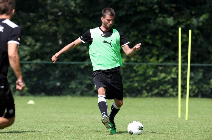 Μαλεζάς: “Σκέφτηκα να αποχωρήσω”