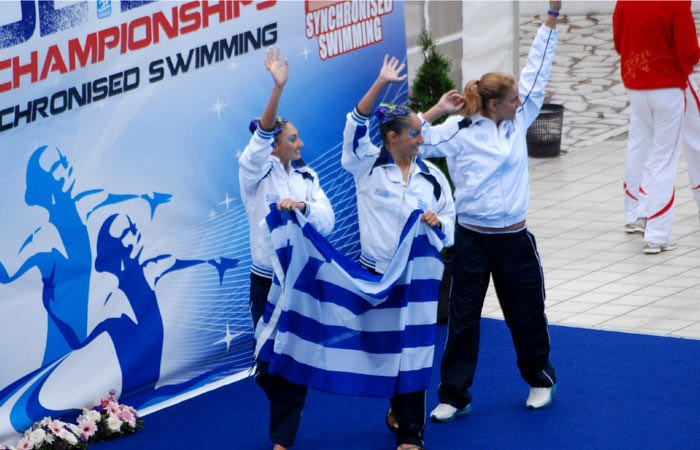 “Χάλκινες” νεάνιδες στο Βελιγράδι