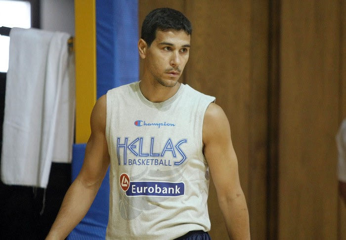 Ζήσης: “Ξέρουμε ότι θα μας ξεγράψουν”