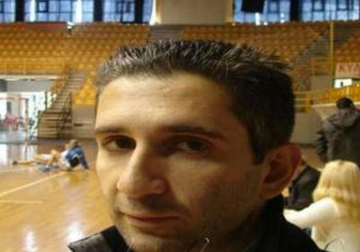 Γαρέφης: “Iκανοποίηση από την άνοδο”