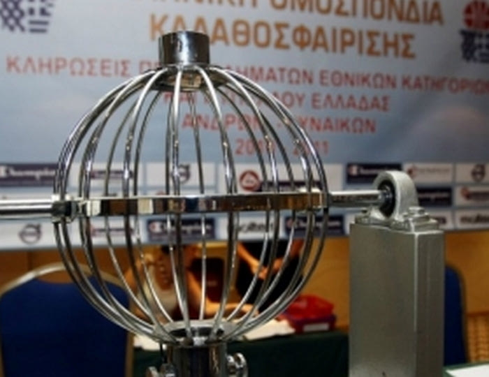 Στη μάχη Ολυμπιακός, Παναθηναϊκός