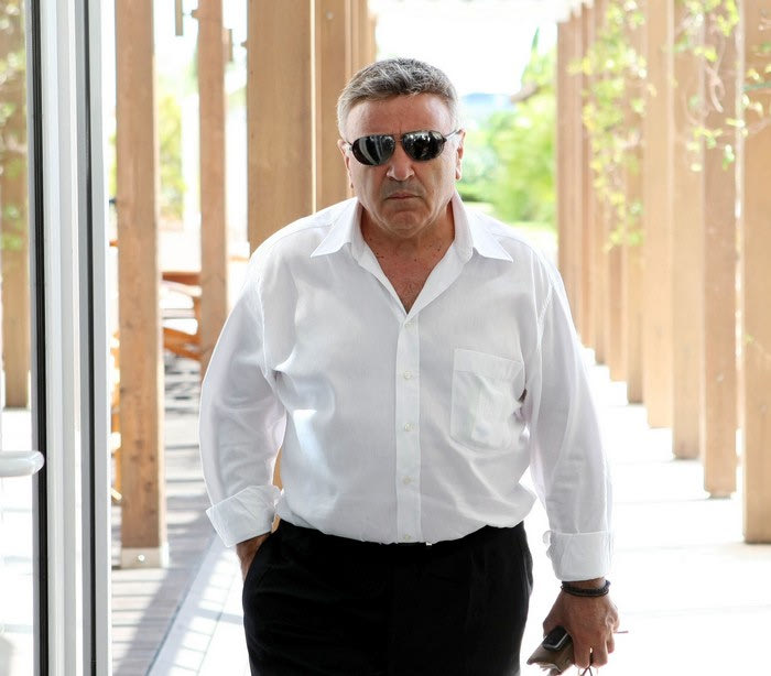 Θεοδωρίδης: “Οι μα*$@ες τελείωσαν”
