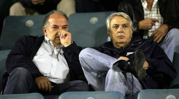 Ένταλμα σύλληψης για Βίκτωρα Μητρόπουλο