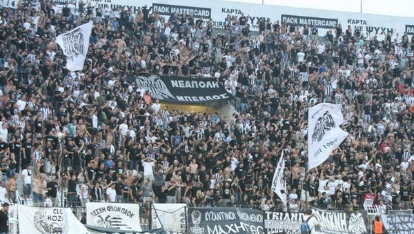 Χορεύοντας στη βροχή