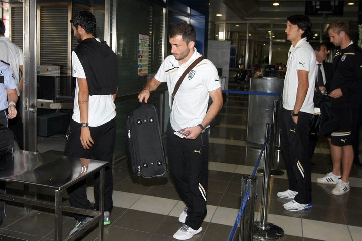 Αναχώρησε με “φόντο” το “διπλό”