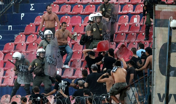 Βαρύ κατηγορητήριο για τα επεισόδια στη Ν. Σμύρνη