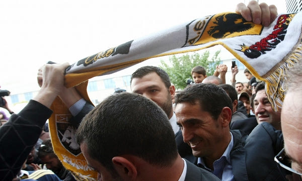 Χιμένεθ: “Θα ερχόμουν ξανά στην ΑΕΚ, με κλειστά μάτια “